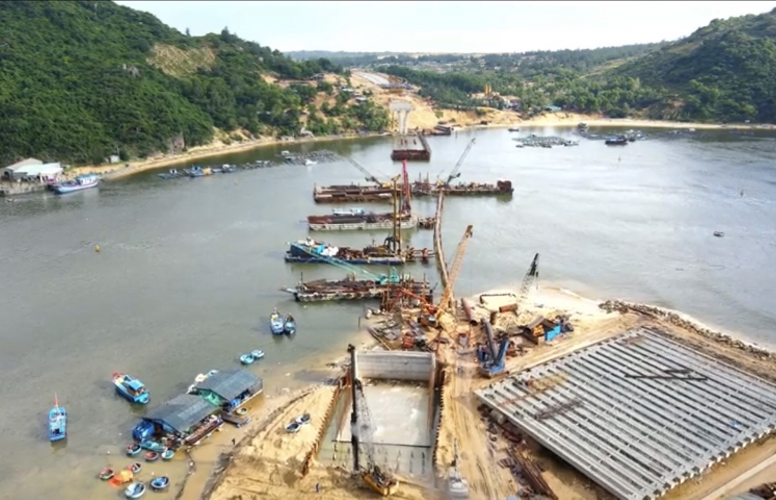 cầu Đề Gi - Bình Định