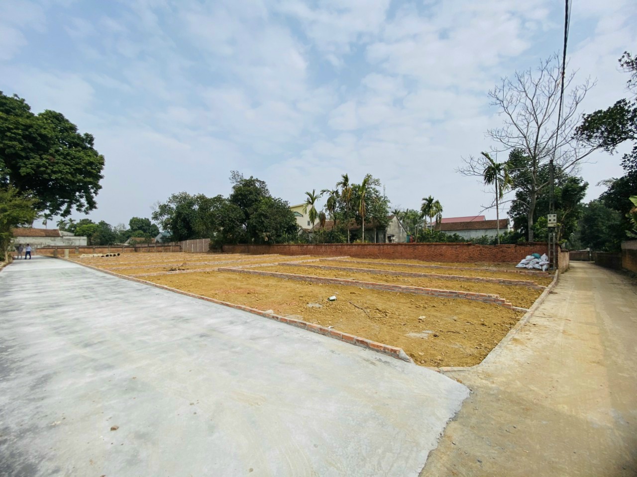 đất phân lô bán nền