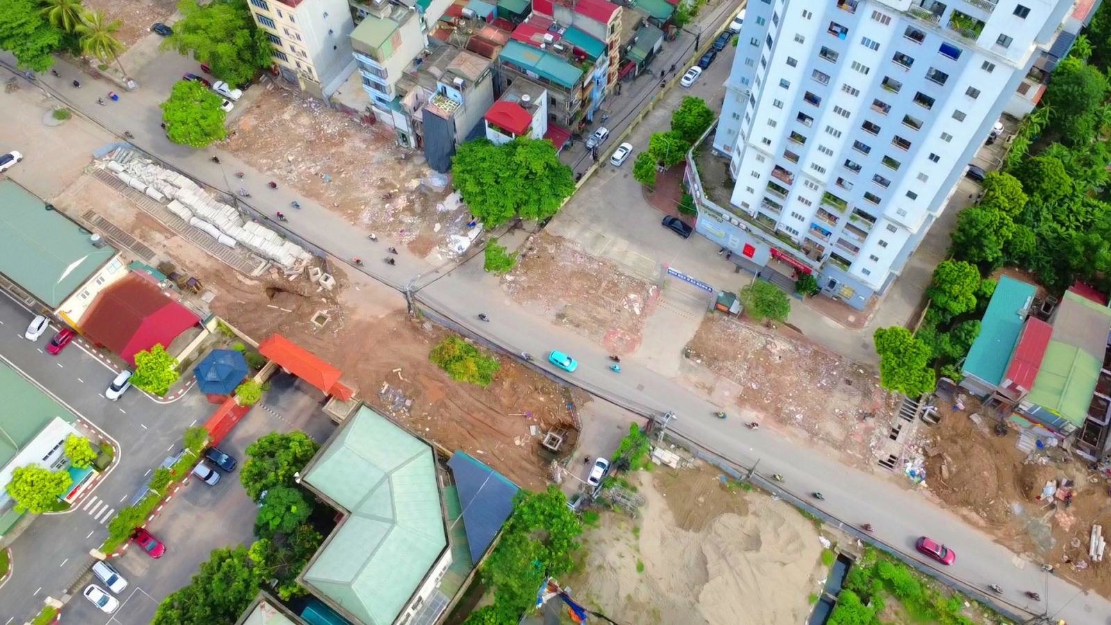 Đoạn tuyến từ Vành đai 2,5 đến Vành đai 3 được mở rộng lên 40m.