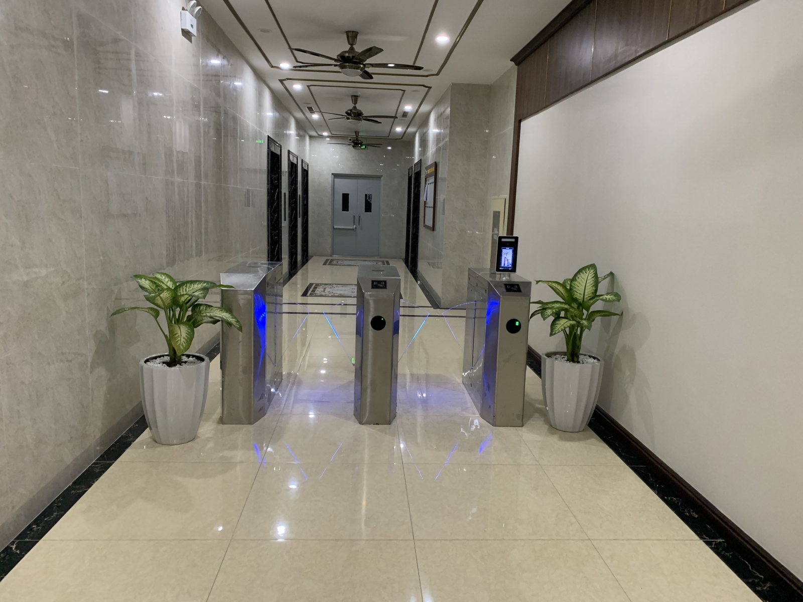 thẻ từ Chung cư xphomes star Tân Tây Đô
