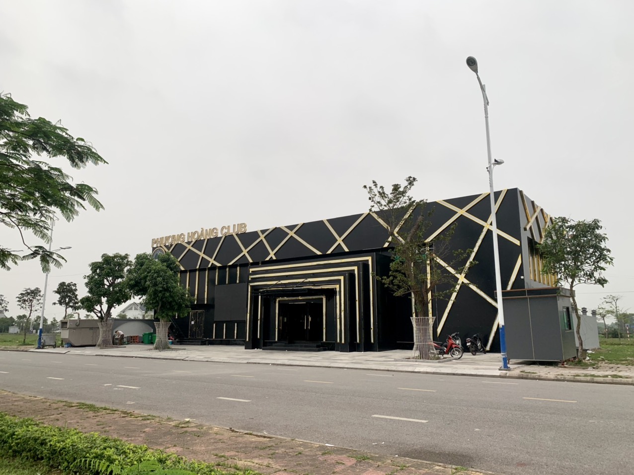 Phượng Hoàng Club